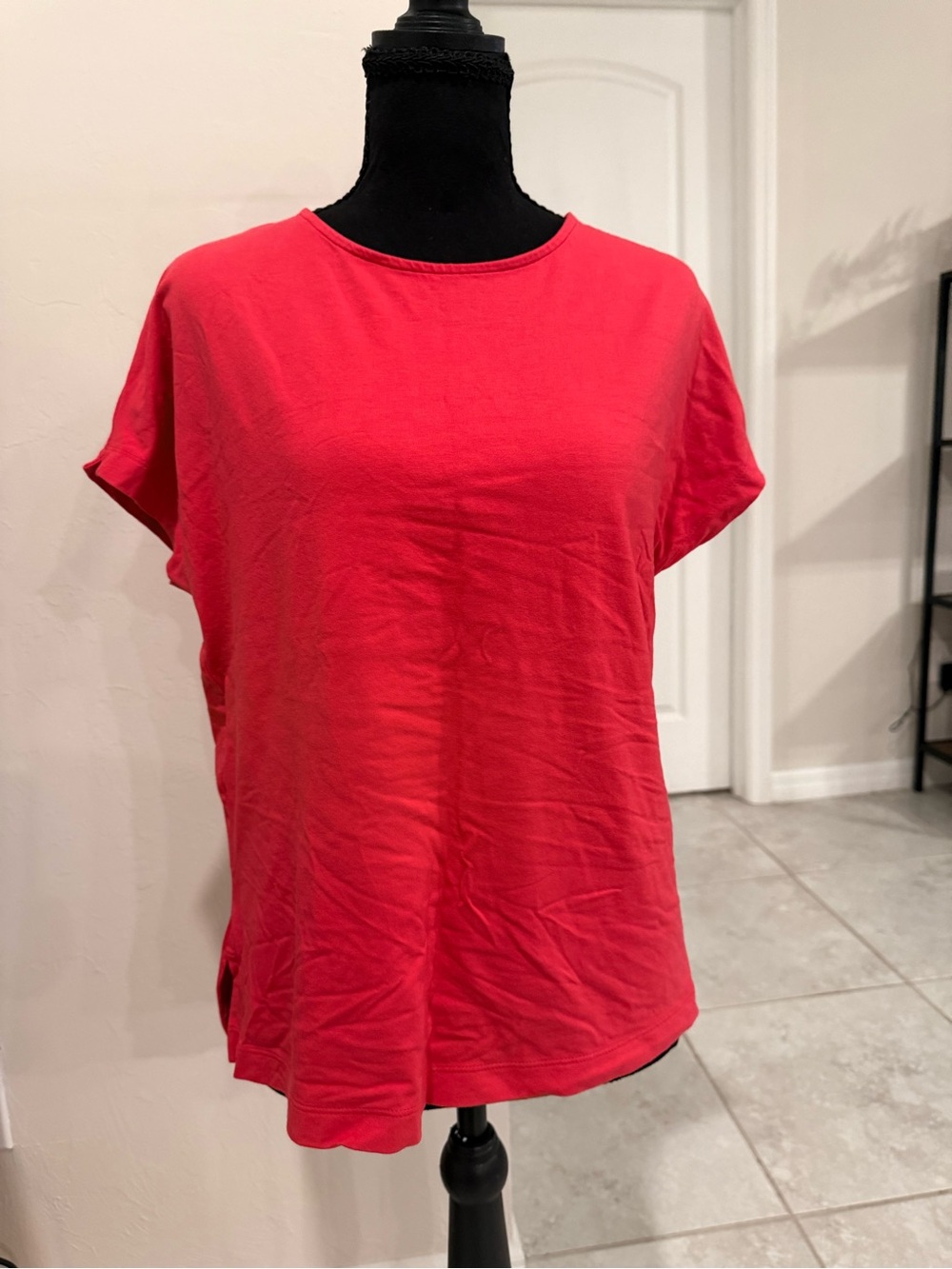 .Jill Luxe Supima Relaxed Tee Small Coral Red Modal Stretch Short Sleeve Top